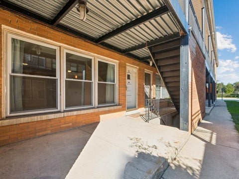 Tiny photo for 7221 Division Street #5, River Forest, IL 60305 (MLS # 12779351)