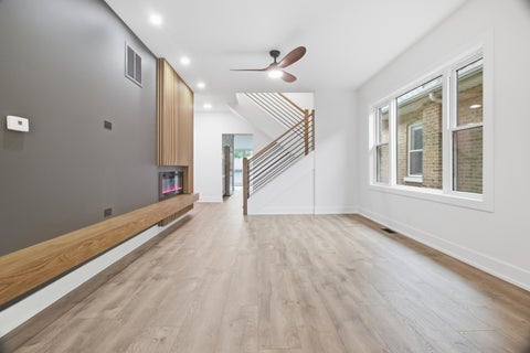 Tiny photo for 4437 N Marmora Avenue, Chicago, IL 60630 (MLS # 12763309)