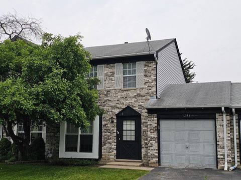 1246 Robin Drive Carol Stream IL 60188