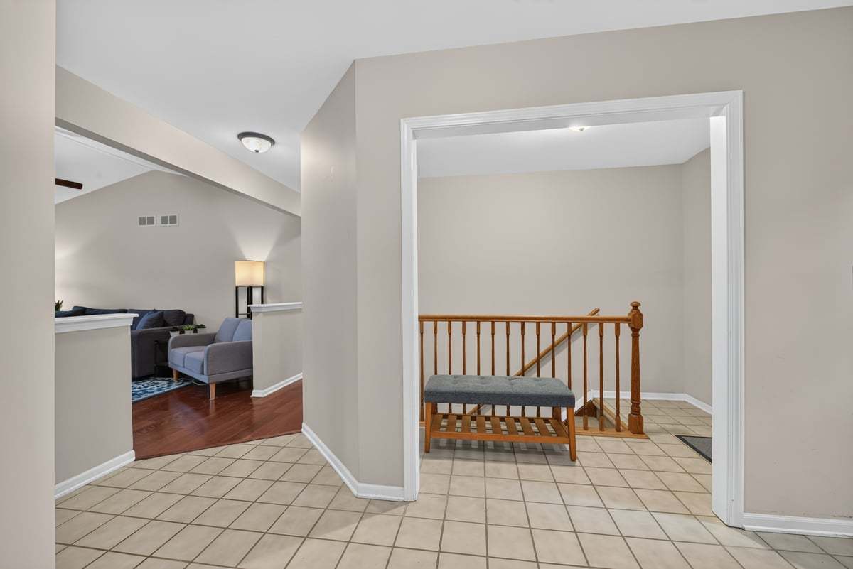 397 Meadowview Lane