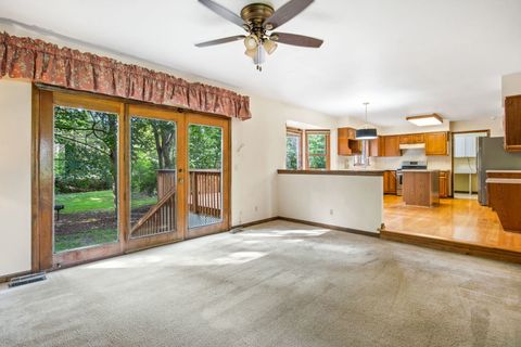 Tiny photo for 1148 Miller Court, Batavia, IL 60510 (MLS # 12468522)