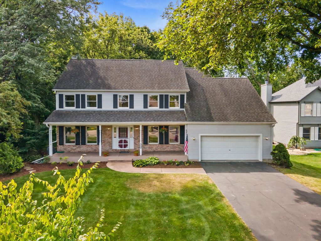 Photo for 1148 Miller Court, Batavia, IL 60510 (MLS # 12468522)