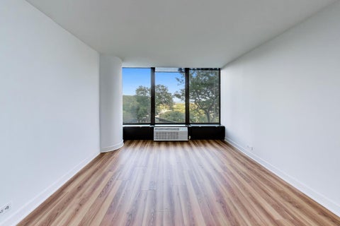Tiny photo for 505 N LAKE SHORE Drive #407, Chicago, IL 60611 (MLS # 12767135)