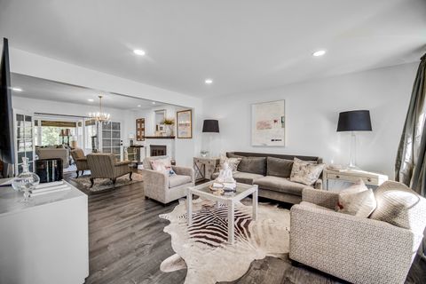 Tiny photo for 9209 Jasmine Way, Fox River Grove, IL 60021 (MLS # 12485557)