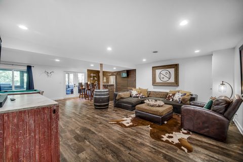 Tiny photo for 9209 Jasmine Way, Fox River Grove, IL 60021 (MLS # 12485557)