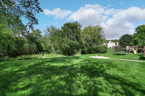 Tiny photo for 9209 Jasmine Way, Fox River Grove, IL 60021 (MLS # 12485557)