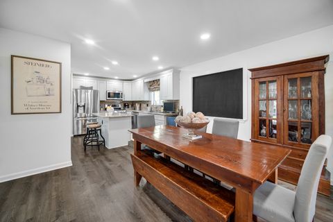 Tiny photo for 9209 Jasmine Way, Fox River Grove, IL 60021 (MLS # 12485557)