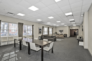 21 W Chestnut Street 1202