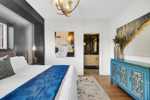 Tiny photo for 3107 S Giles Avenue #4, Chicago, IL 60616 (MLS # 12459270)