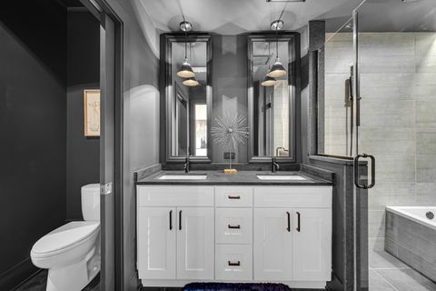Tiny photo for 3107 S Giles Avenue #4, Chicago, IL 60616 (MLS # 12459270)