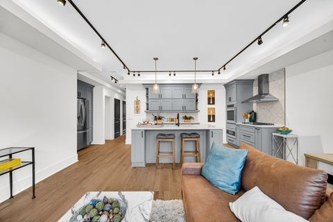 Tiny photo for 3107 S Giles Avenue #4, Chicago, IL 60616 (MLS # 12459270)