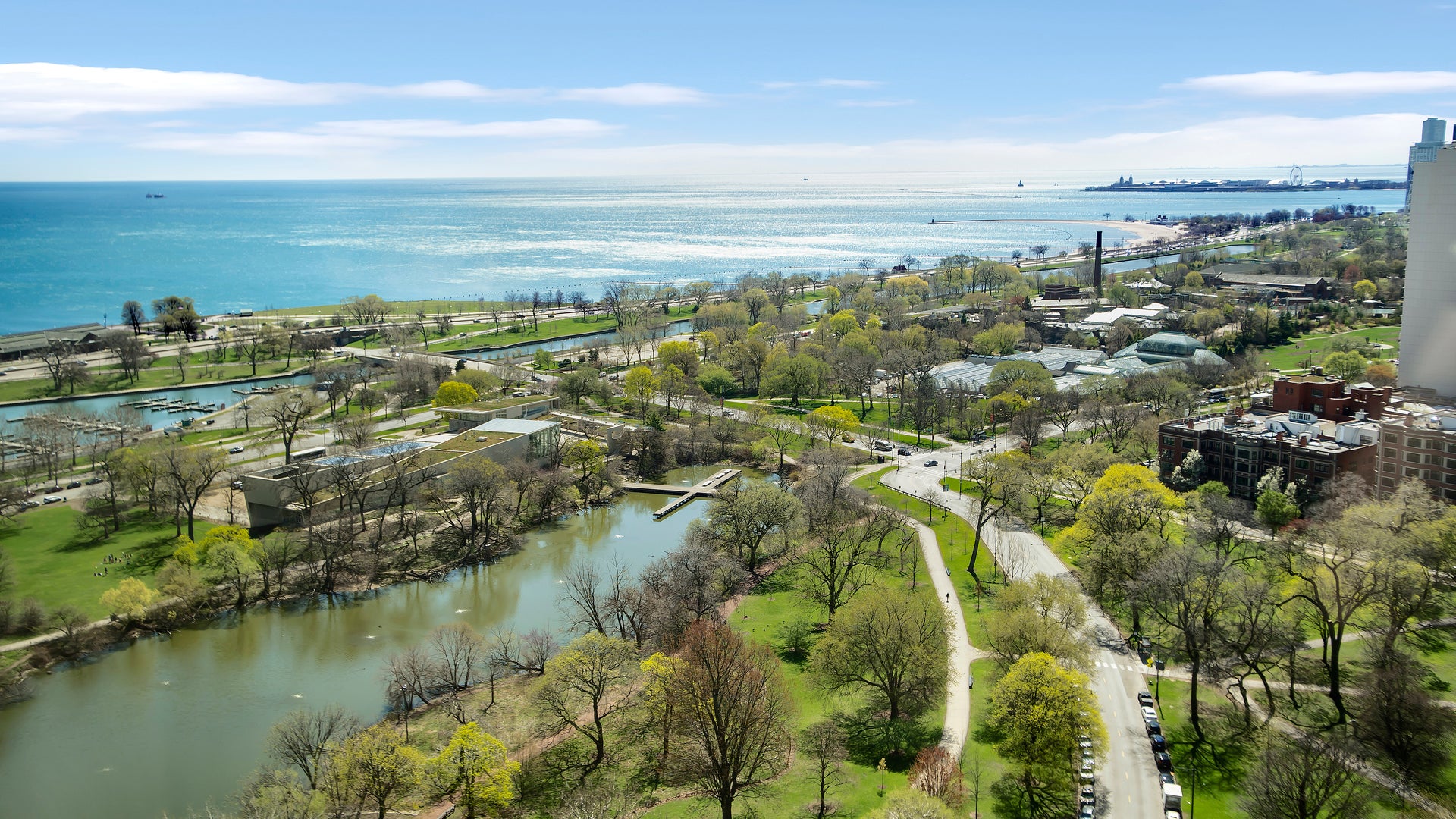 2500 N Lakeview Avenue 3002
