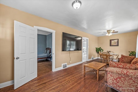 Tiny photo for 5935 W THORNDALE Avenue, Chicago, IL 60646 (MLS # 12788756)