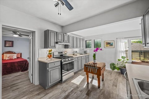 Tiny photo for 5935 W THORNDALE Avenue, Chicago, IL 60646 (MLS # 12788756)