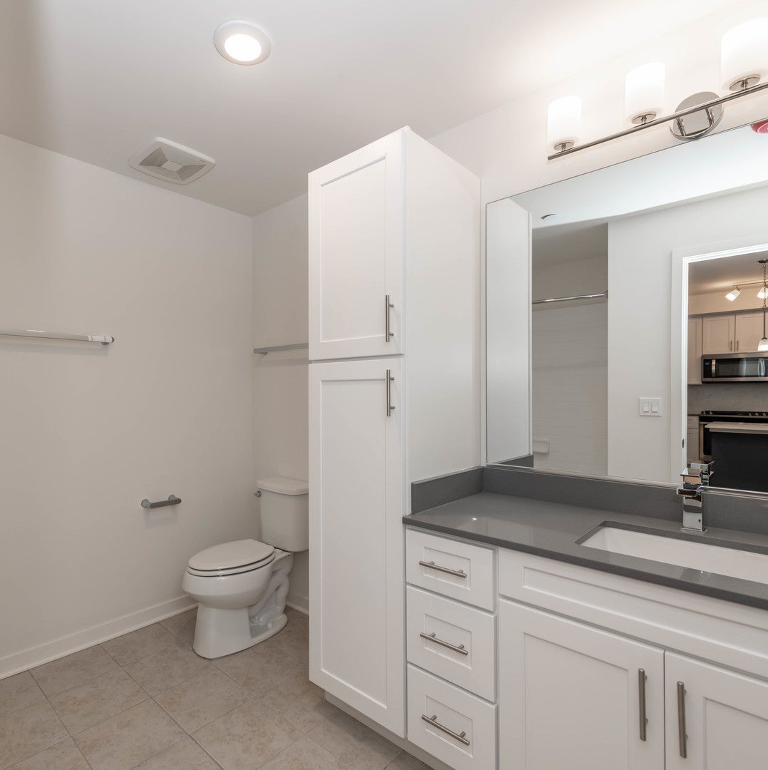 21599 W Field Court 5-107