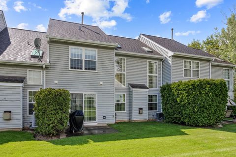 Tiny photo for 26284 W Vista Court #14-2, Ingleside, IL 60041 (MLS # 12585344)