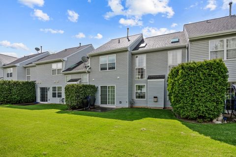 Tiny photo for 26284 W Vista Court #14-2, Ingleside, IL 60041 (MLS # 12585344)