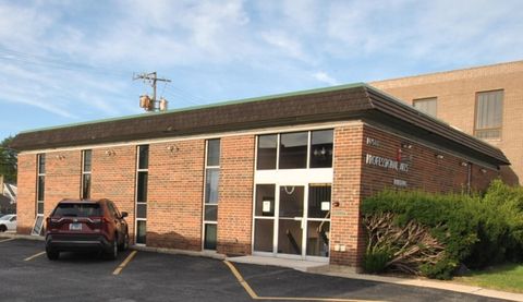 Tiny photo for 10540 W Cermak Road, Westchester, IL 60154 (MLS # 12402631)