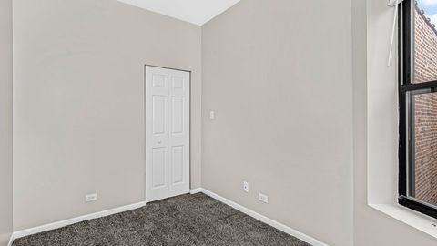 Tiny photo for 4055 S Calumet Avenue #3, Chicago, IL 60653 (MLS # 12453169)