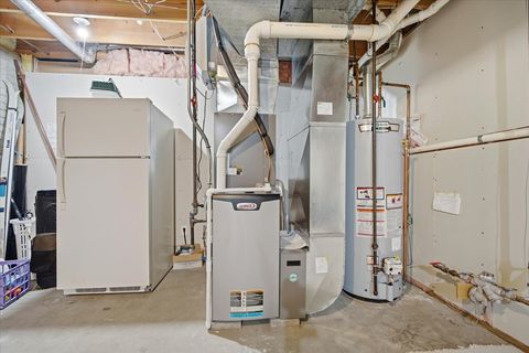 Tiny photo for 1908 Deer Cove CC Court, Normal, IL 61761 (MLS # 12578974)