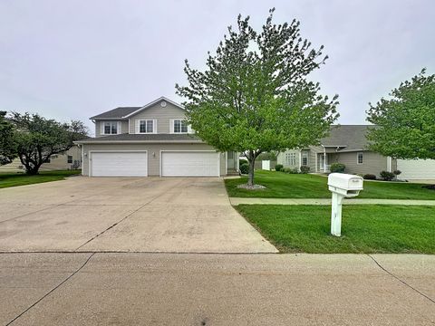 Photo of 721 Ash Drive, Geneseo, IL 61254 (MLS # 12556459)
