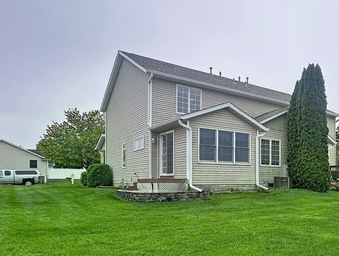 Tiny photo for 721 Ash Drive, Geneseo, IL 61254 (MLS # 12556459)