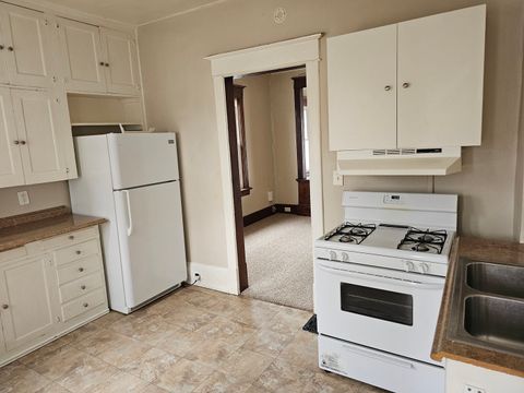 Tiny photo for 3325 7 1/2 Avenue, Rock Island, IL 61201 (MLS # 12579022)