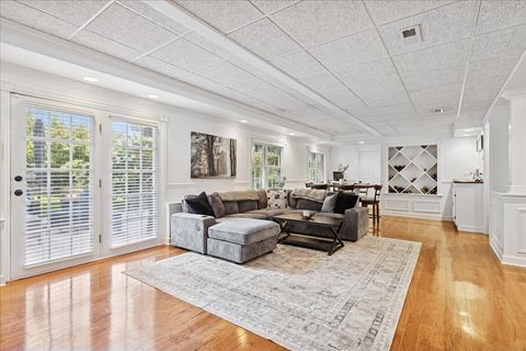 Tiny photo for 4N427 Robert Penn Warren Cove, St. Charles, IL 60175 (MLS # 12451299)