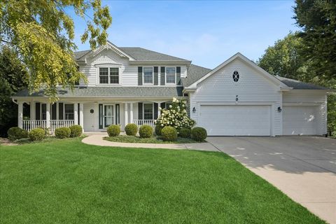 Tiny photo for 4N427 Robert Penn Warren Cove, St. Charles, IL 60175 (MLS # 12451299)