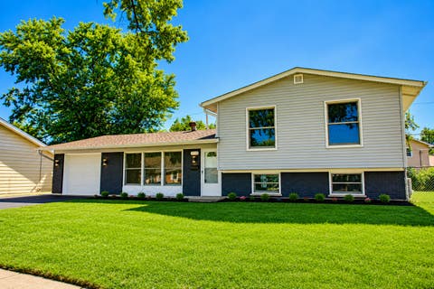 Tiny photo for 7777 Ramsgate Circle S, Hanover Park, IL 60133 (MLS # 12681562)