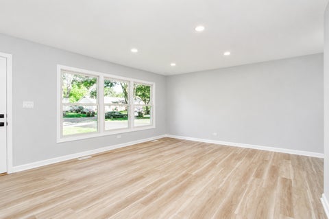 Tiny photo for 7777 Ramsgate Circle S, Hanover Park, IL 60133 (MLS # 12681562)