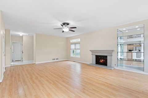 Tiny photo for 7623 BERINGER Court, Gurnee, IL 60031 (MLS # 12475464)