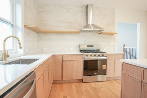 Tiny photo for 2201 N 74th Court, Elmwood Park, IL 60707 (MLS # 12502126)