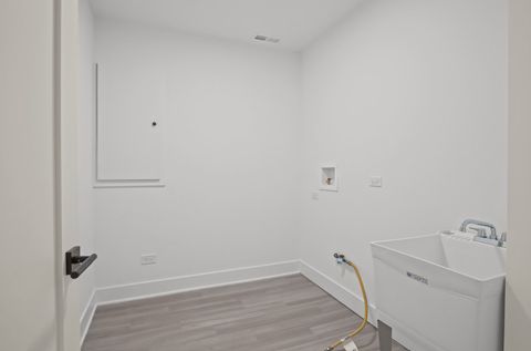 Tiny photo for 2201 N 74th Court, Elmwood Park, IL 60707 (MLS # 12502126)