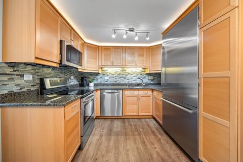 Tiny photo for 1123 Stoughton Court #1123, Schaumburg, IL 60194 (MLS # 12485204)