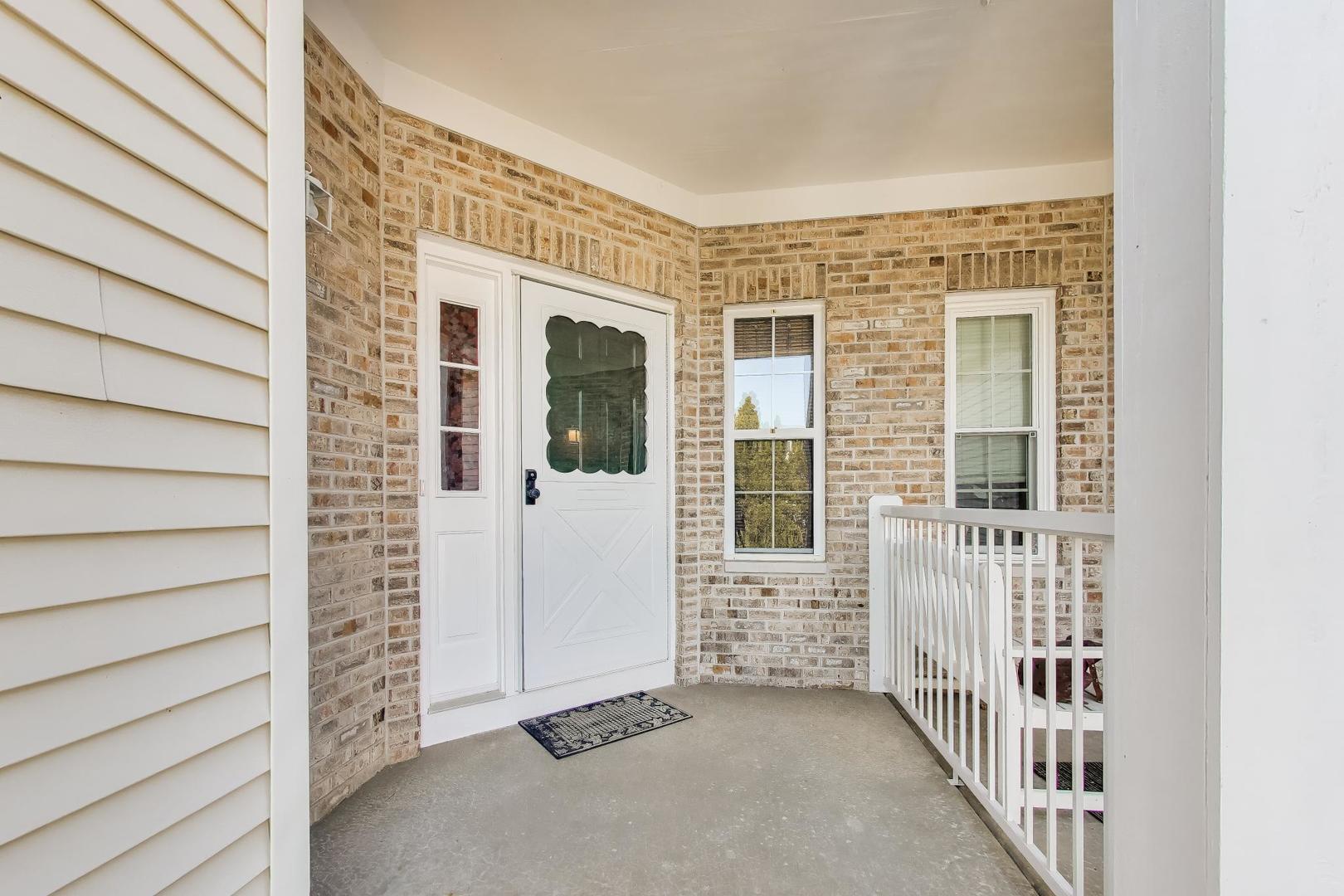 1039 Viewpoint Drive