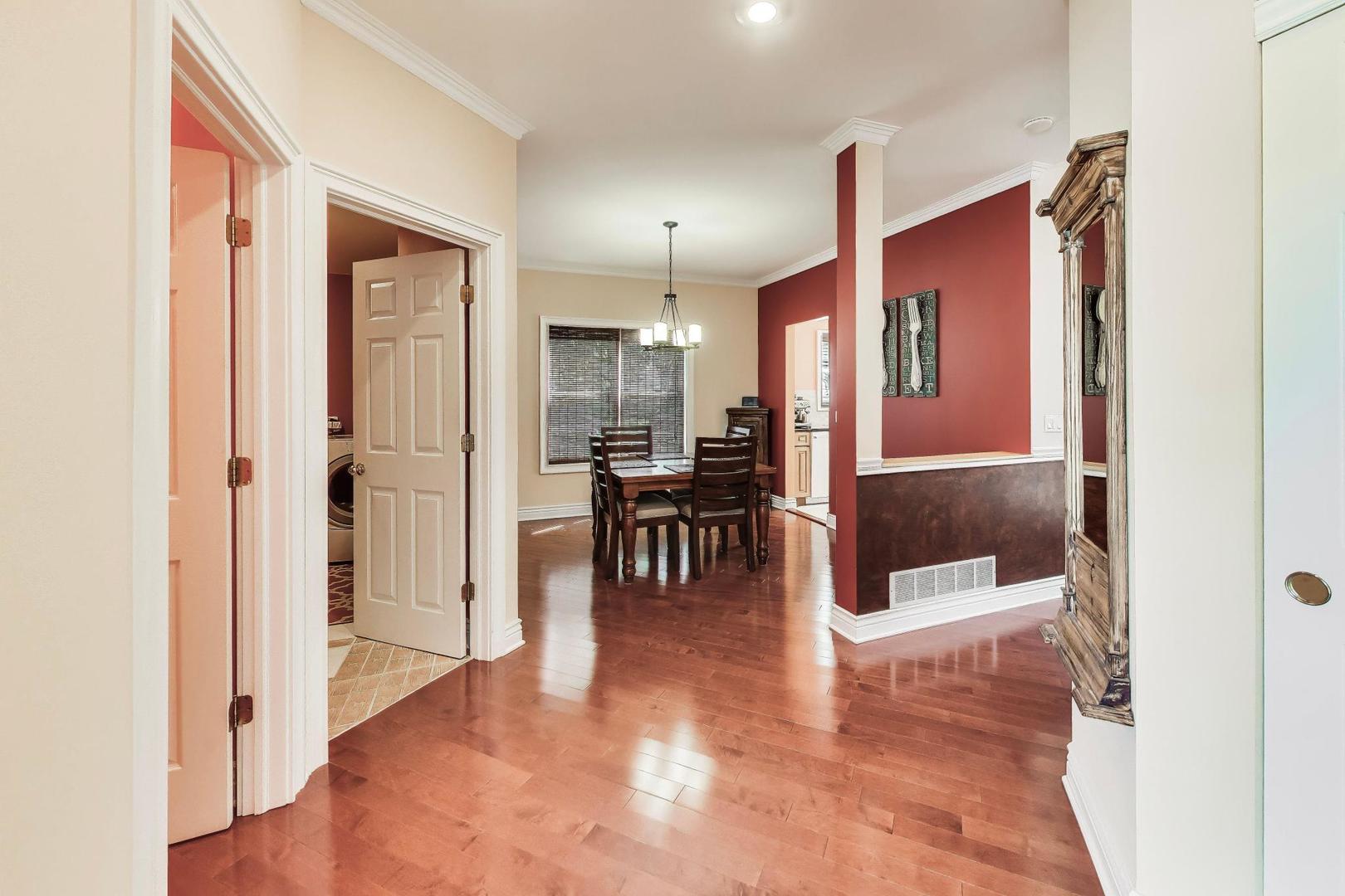 1039 Viewpoint Drive