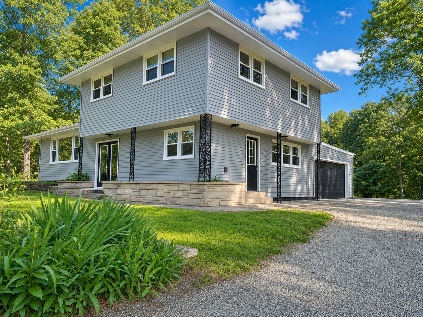 1401 Oakleaf Drive
