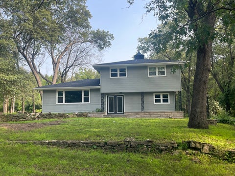 Tiny photo for 1401 Oakleaf Drive, St. Anne, IL 60964 (MLS # 12711068)