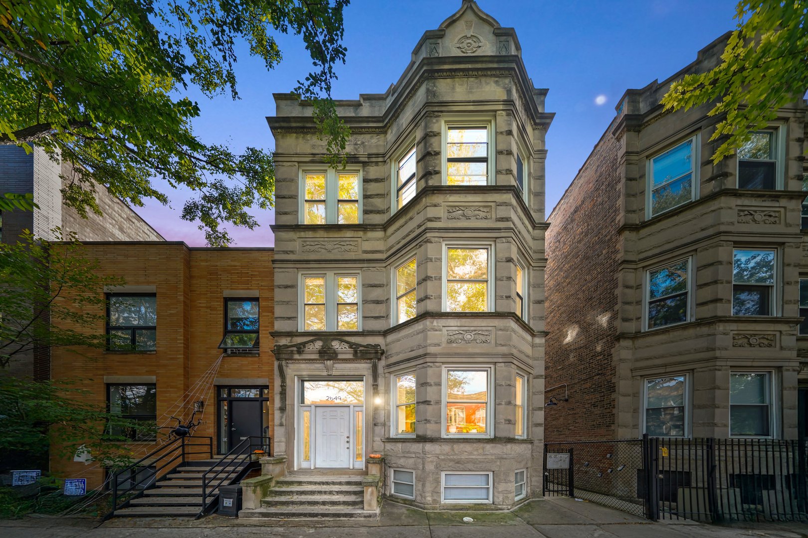 2649 W Thomas Avenue