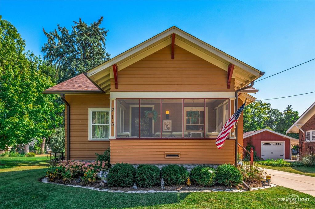 Photo for 215 S Gage Street, Somonauk, IL 60552 (MLS # 12471209)