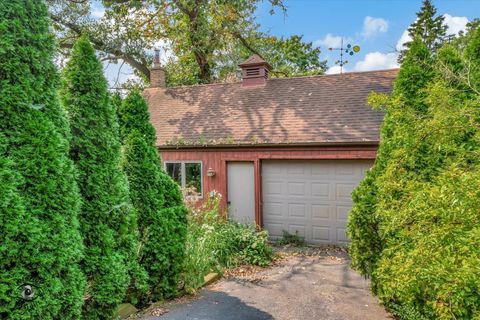 A home in Burr Ridge