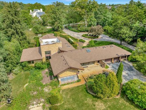 A home in Burr Ridge