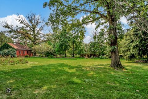 A home in Burr Ridge