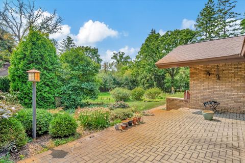 A home in Burr Ridge