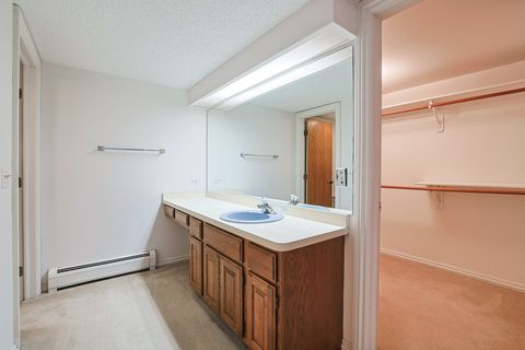 Tiny photo for 200 Red Top Drive #302, Libertyville, IL 60048 (MLS # 12600102)