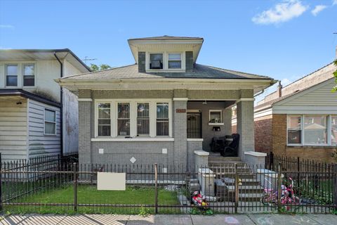 Tiny photo for 11230 S Vernon Avenue, Chicago, IL 60628 (MLS # 12520026)