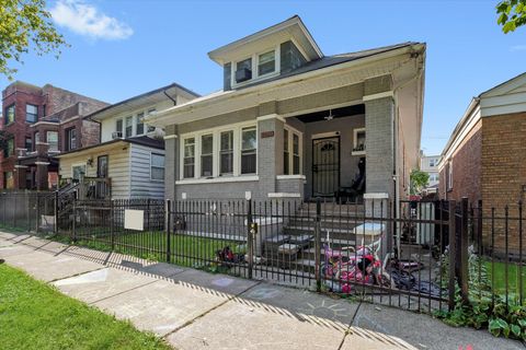 Tiny photo for 11230 S Vernon Avenue, Chicago, IL 60628 (MLS # 12520026)