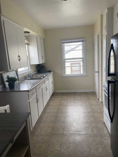 Tiny photo for 1548 W CENTRAL PARK Avenue, Davenport, IA 52804 (MLS # 12591907)