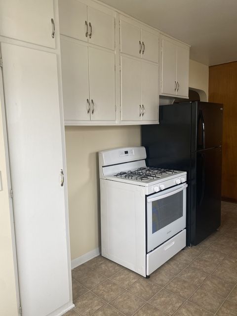 Tiny photo for 1548 W CENTRAL PARK Avenue, Davenport, IA 52804 (MLS # 12591907)